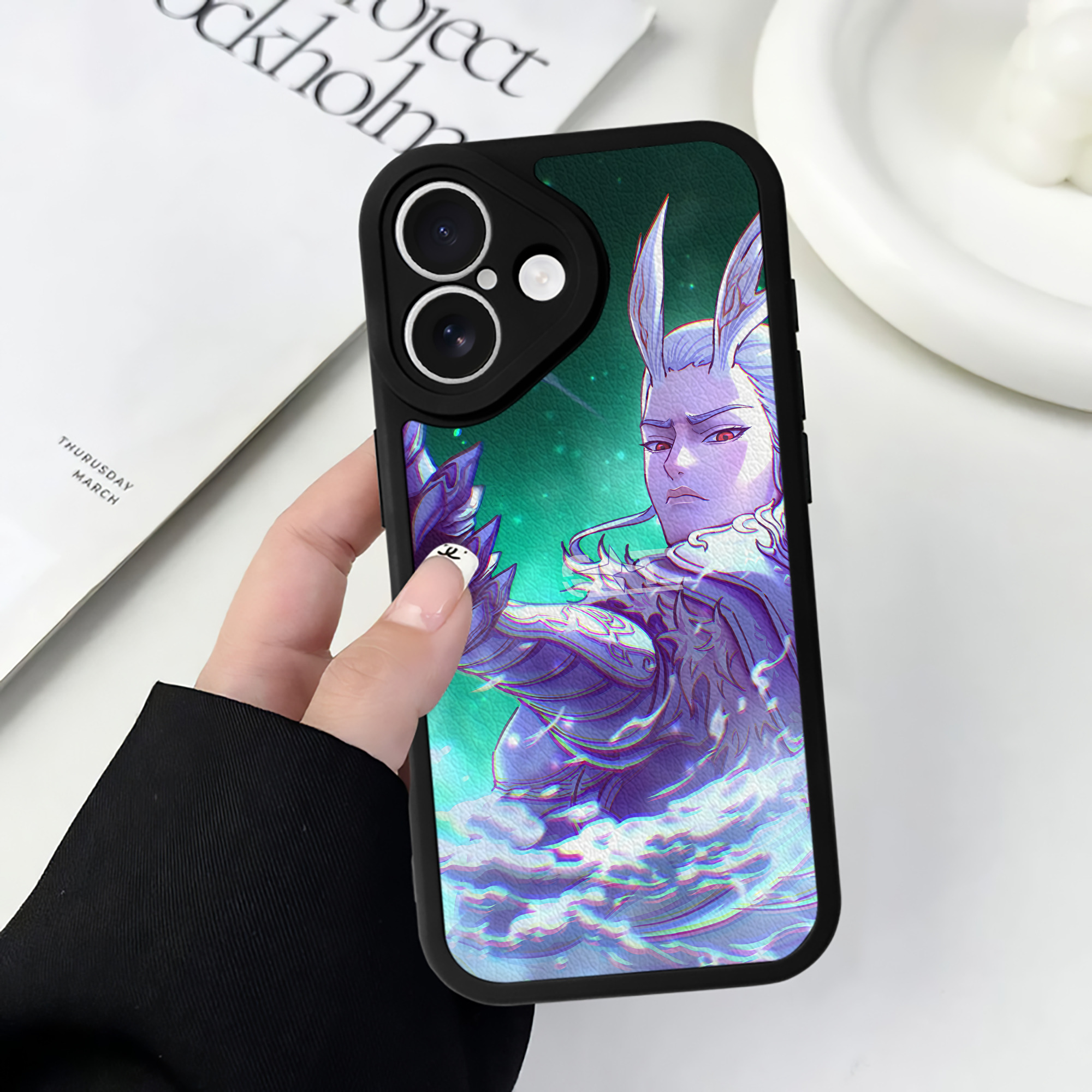（画像用） Ne Zha 2 ナタ 魔童の大暴れ 【iPhone 16シリーズ対応】シリコンスマホケース（レザー調） 材質：シリコン